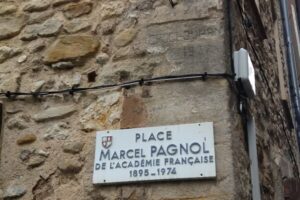 Plaque