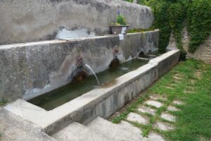 Fontaine du village