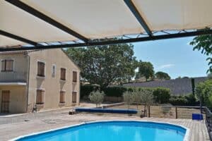 Vue de la pergola vers les lavandes